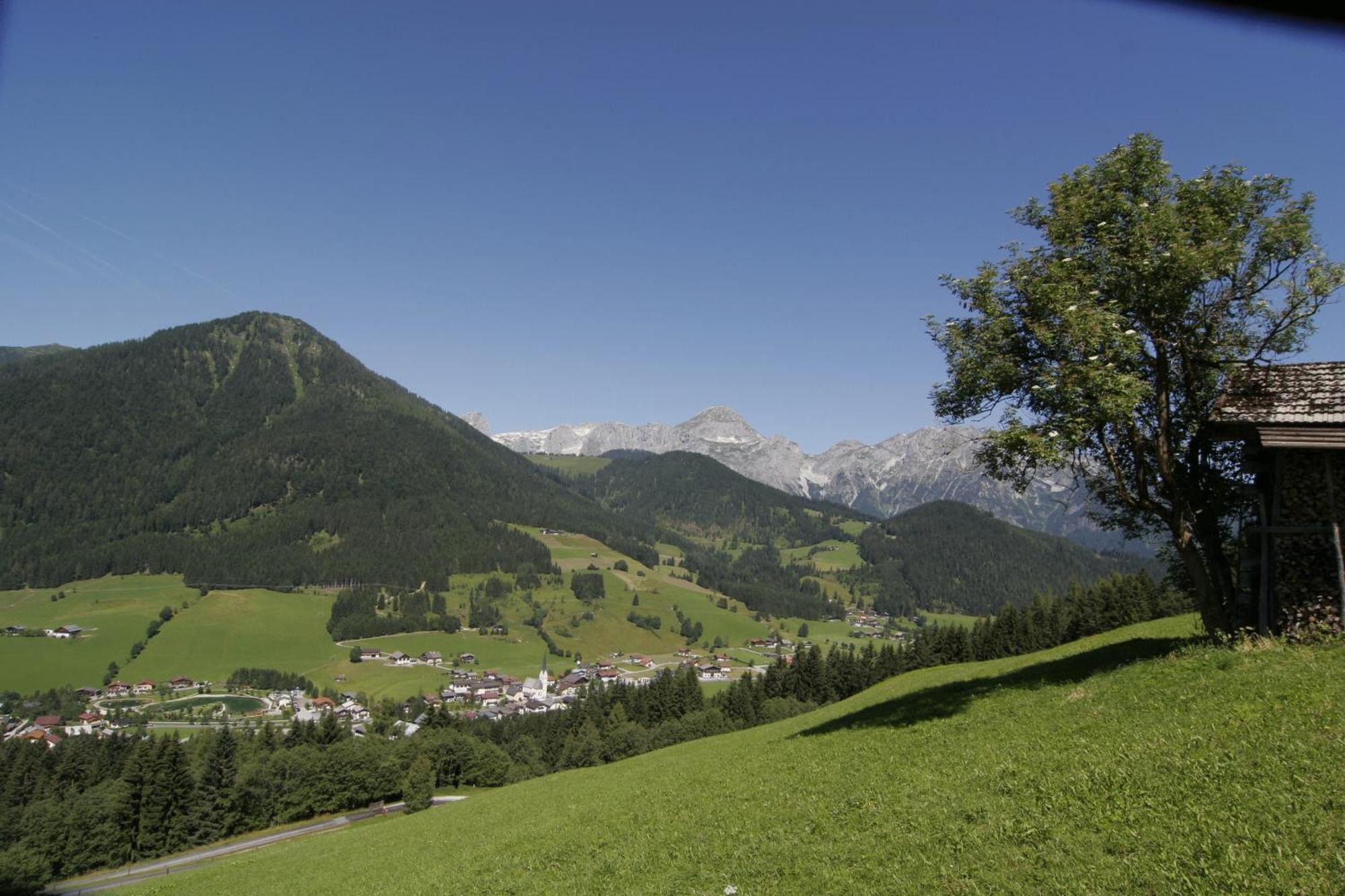 Gaestehaus Eder Hotel Sankt Martin am Tennengebirge Bagian luar foto